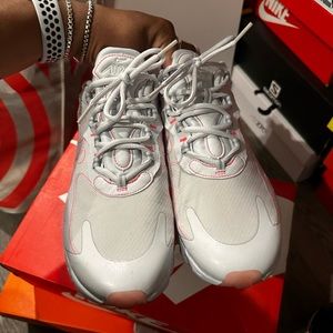 Nike air max 270’s